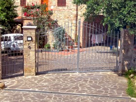 Cancello Battente elettromeccanico
